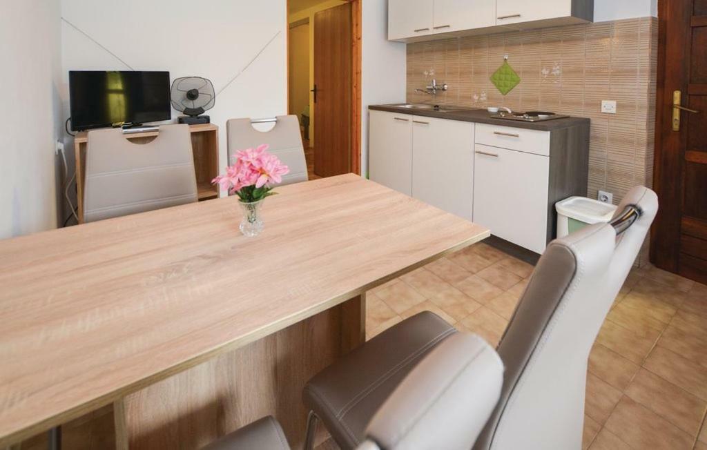 Ferienwohnung Apartmaji In Vinogradnistvo Klobas Sečovlje Exterior foto